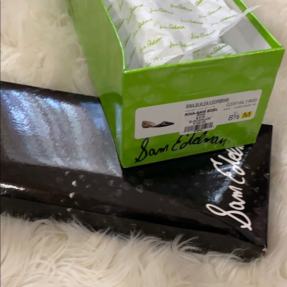 Black & Cheetah Print Cow Hair D’Orsay Flats - Picture 7 of 7